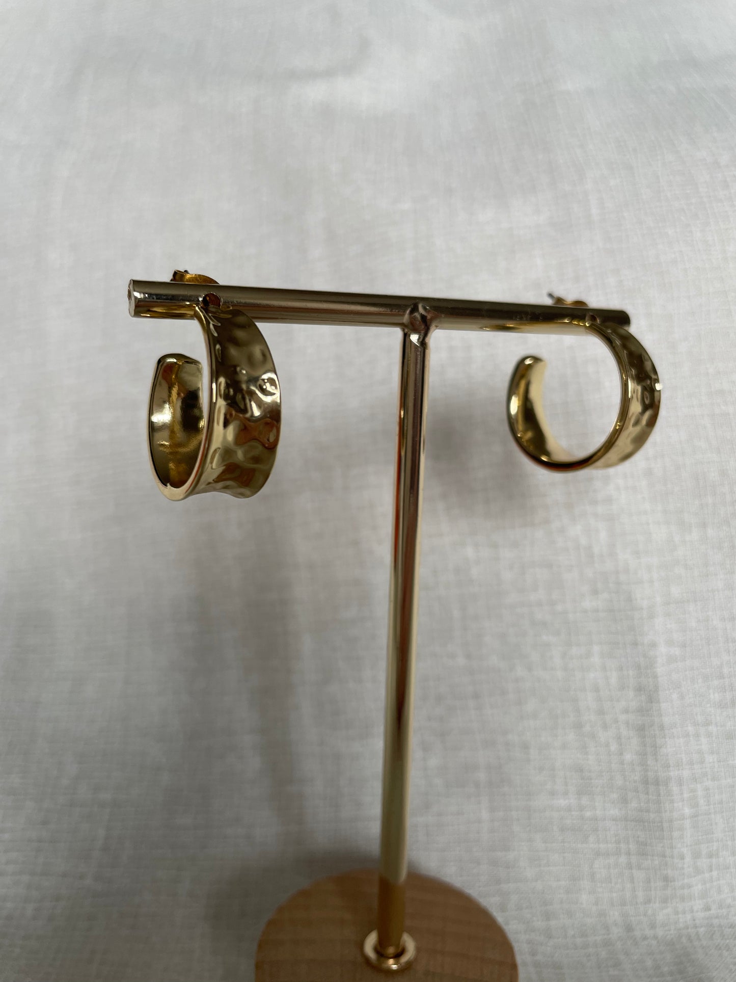 “Aifric” hammered gold hoop earrings