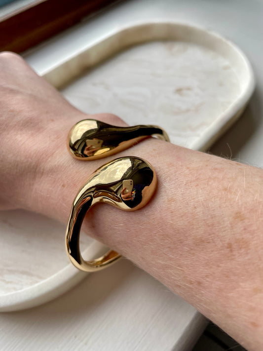 “Bronagh” Gold Bangle