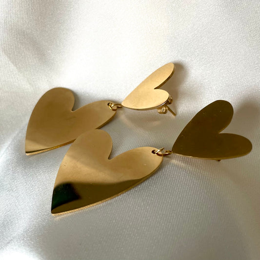 "Aoibhe" Gold Metal Heart Earrings