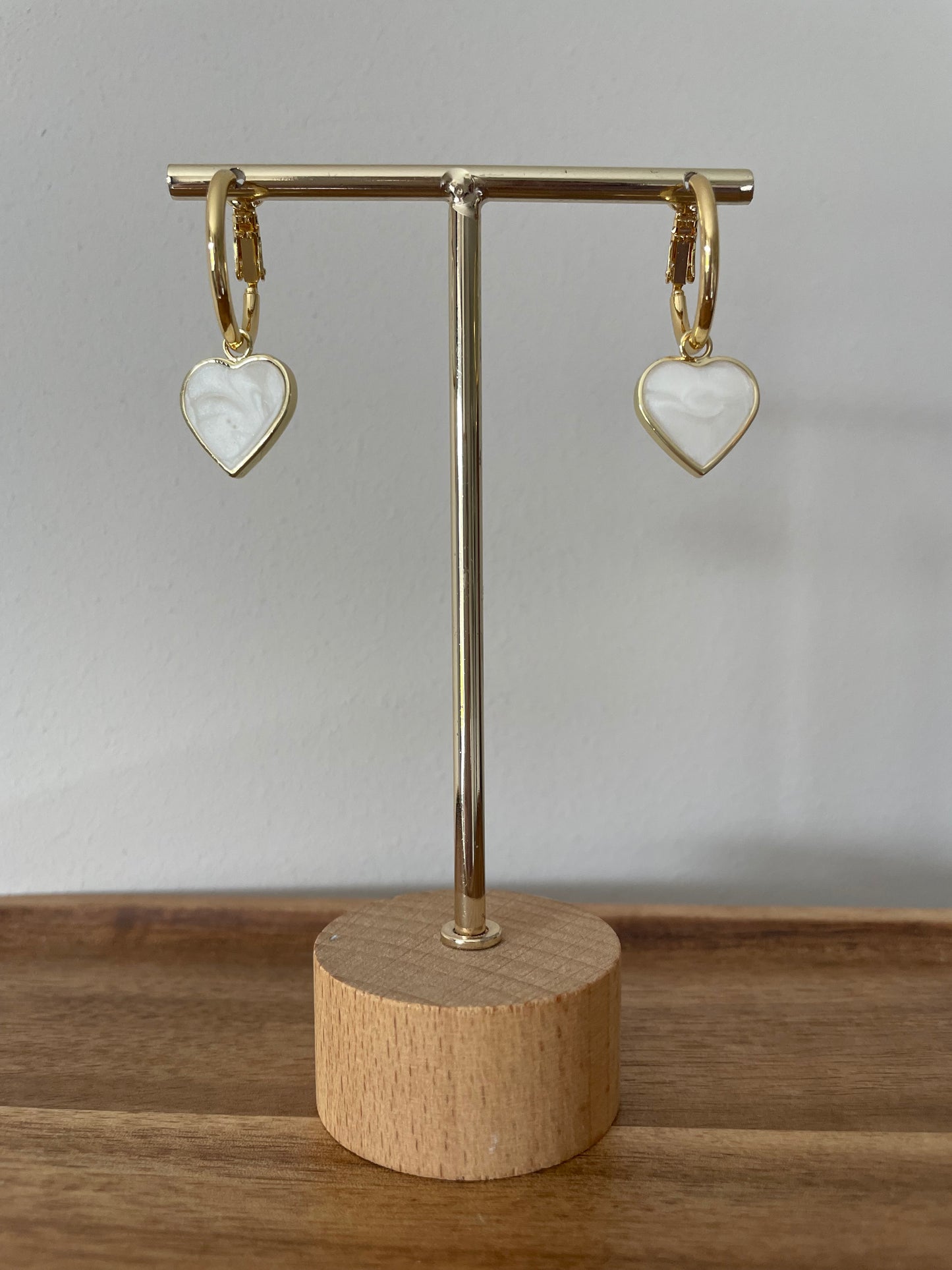 White Heart Gold clasp hoop Earrings
