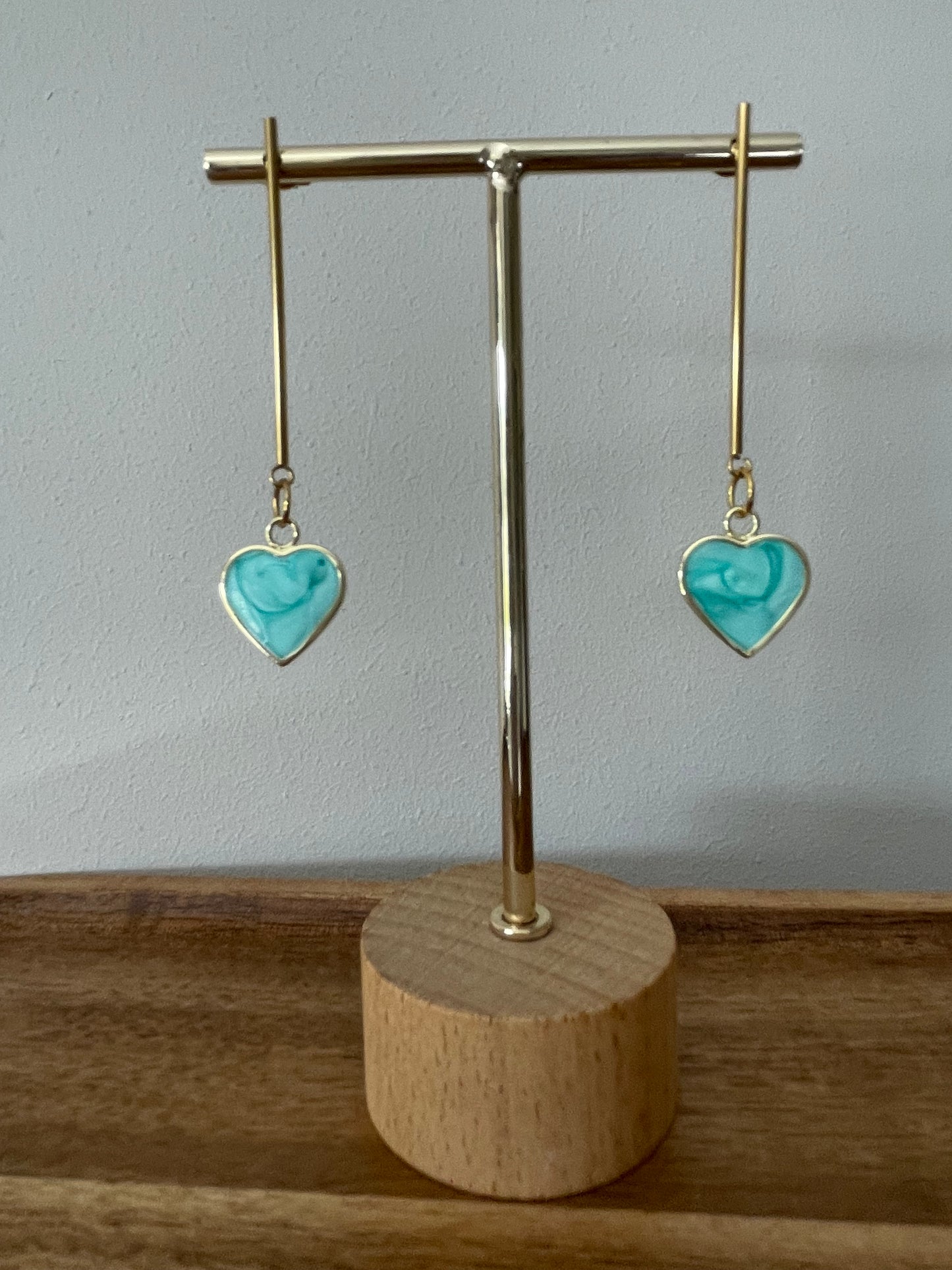 Aqua Heart Bar Earring