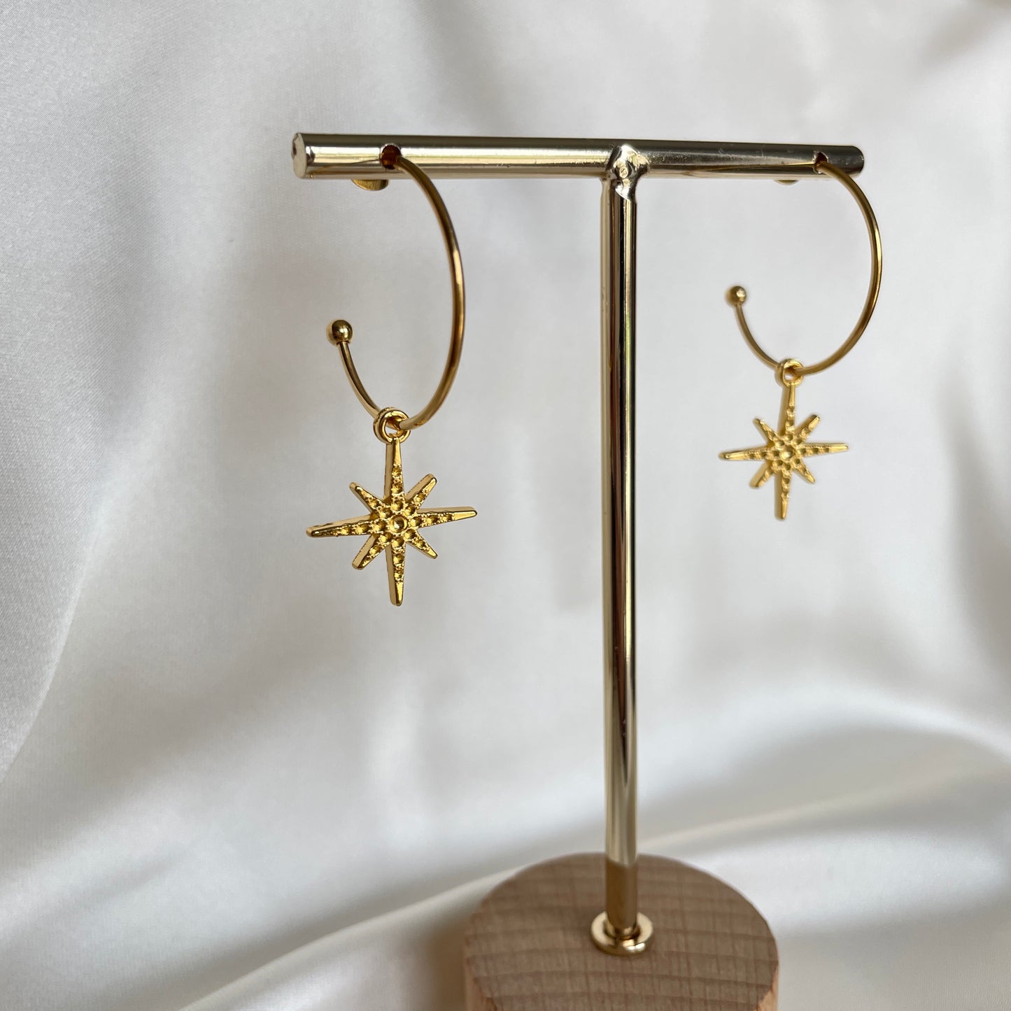 "Aodha" Gold Star Charm Earrings